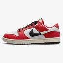 Dunk Low “Chicago”